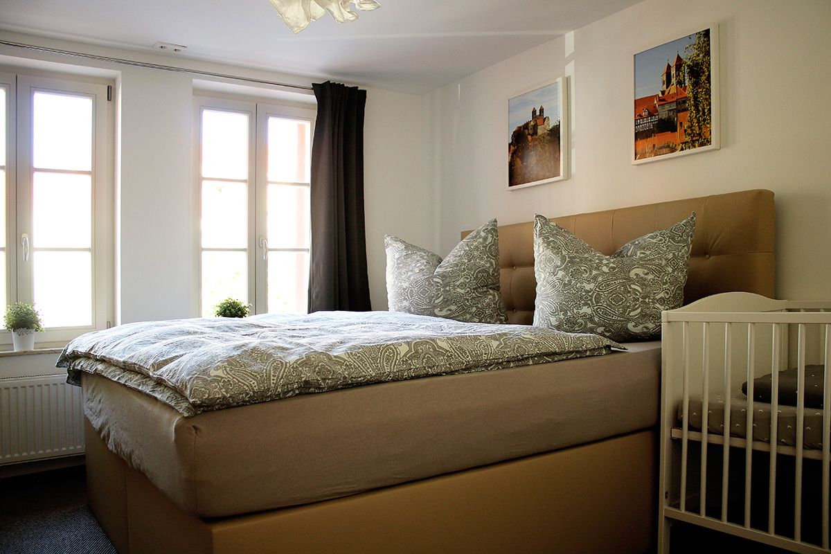 Ferienhaus Schlossblick - Schlafzimmer 01