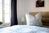Ferienhaus Schlossblick - Schlafzimmer 1 Bett